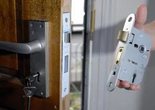 Los Alamitos Locksmith Los Alamitos, CA 562-566-4252